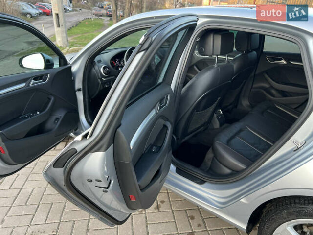 Сірий Ауді А3, об'ємом двигуна 1.8 л та пробігом 200 тис. км за 11900 $, фото 17 на Automoto.ua