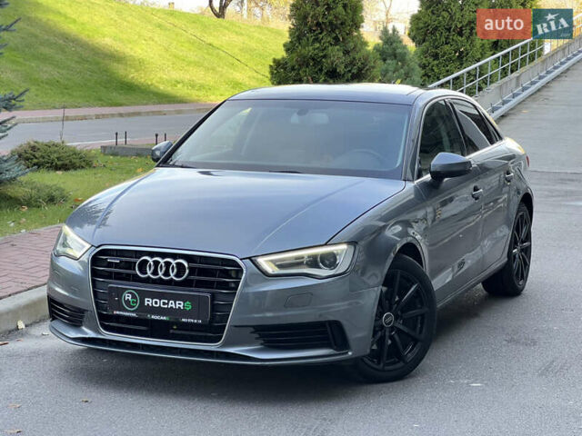 Ауді А3 2015 у Києві на Automoto.ua Сірий Ауді А3, об'ємом двигуна 1.98 л та пробігом 169 тис. км за 11300 $, фото 6 на Automoto.ua