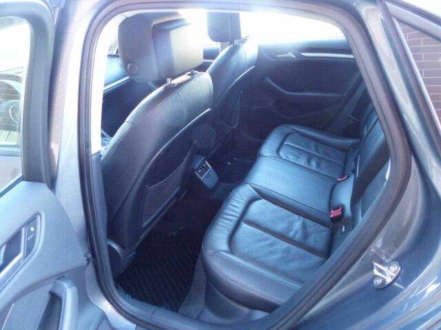 Серый Ауди А3, объемом двигателя 1.8 л и пробегом 79 тыс. км за 4200 $, фото 10 на Automoto.ua