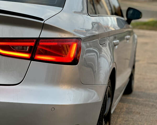 Серый Ауди А3, объемом двигателя 1.8 л и пробегом 194 тыс. км за 13200 $, фото 10 на Automoto.ua