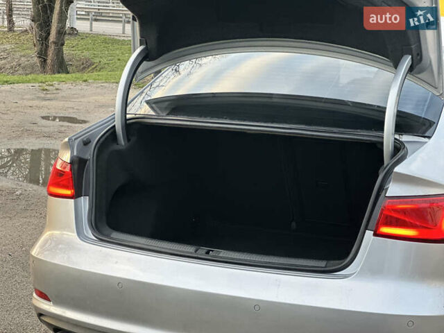 Серый Ауди А3, объемом двигателя 1.8 л и пробегом 194 тыс. км за 13200 $, фото 37 на Automoto.ua