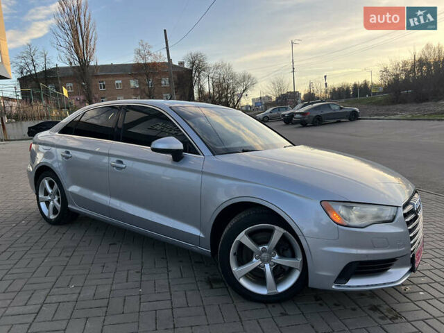 Сірий Ауді А3, об'ємом двигуна 1.8 л та пробігом 200 тис. км за 11900 $, фото 6 на Automoto.ua