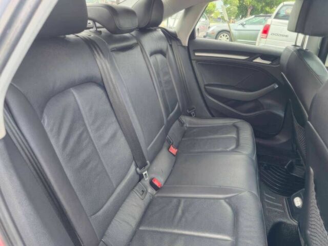 Серый Ауди А3, объемом двигателя 2 л и пробегом 80 тыс. км за 2200 $, фото 10 на Automoto.ua