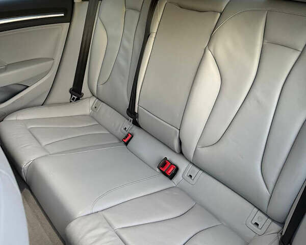 Сірий Ауді А3, об'ємом двигуна 2 л та пробігом 222 тис. км за 13000 $, фото 8 на Automoto.ua