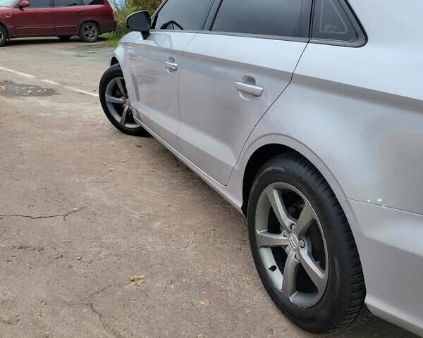 Сірий Ауді А3, об'ємом двигуна 1.98 л та пробігом 146 тис. км за 17000 $, фото 13 на Automoto.ua