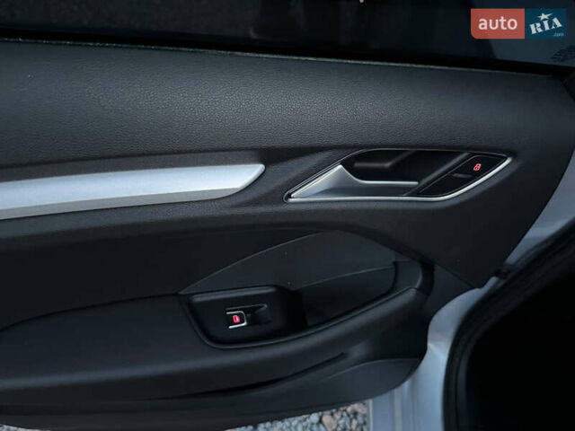 Сірий Ауді А3, об'ємом двигуна 1.8 л та пробігом 130 тис. км за 11990 $, фото 61 на Automoto.ua