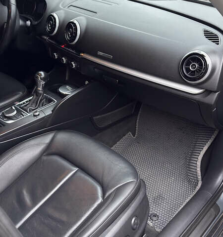 Серый Ауди А3, объемом двигателя 1.97 л и пробегом 82 тыс. км за 19999 $, фото 7 на Automoto.ua