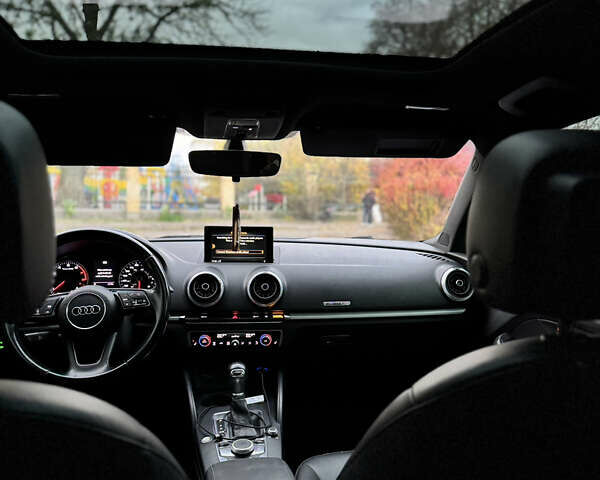 Ауді А3 2016 у Фастове на Automoto.ua Сірий Ауді А3, об'ємом двигуна 2 л та пробігом 125 тис. км за 18000 $, фото 13 на Automoto.ua