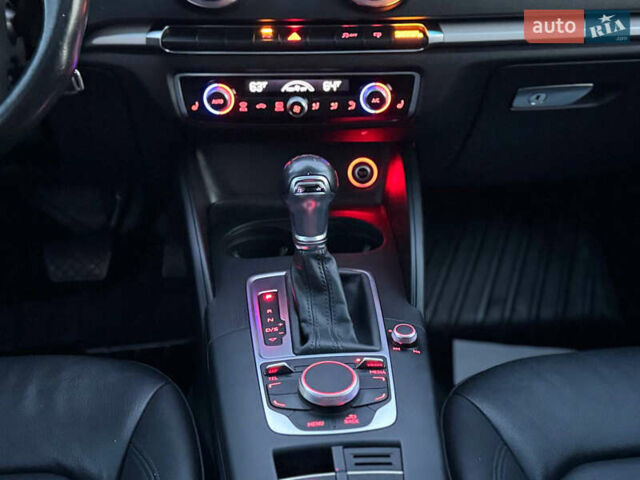 Сірий Ауді А3, об'ємом двигуна 1.8 л та пробігом 130 тис. км за 11990 $, фото 64 на Automoto.ua