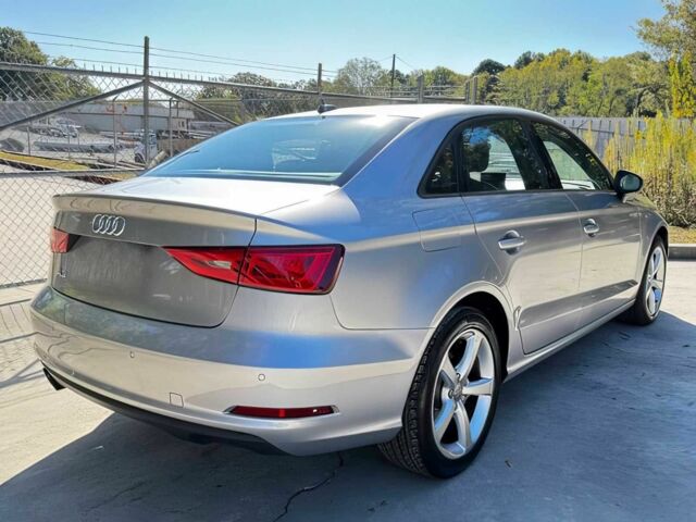 Серый Ауди А3, объемом двигателя 1.8 л и пробегом 76 тыс. км за 9900 $, фото 3 на Automoto.ua