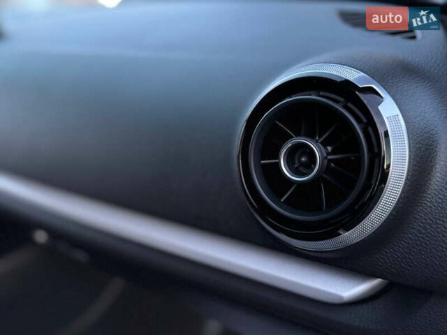 Сірий Ауді А3, об'ємом двигуна 1.8 л та пробігом 130 тис. км за 11990 $, фото 59 на Automoto.ua