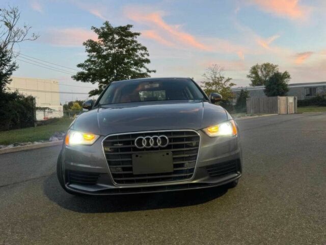 Ауді А3 2016 у Чернівцях на Automoto.ua Сірий Ауді А3, об'ємом двигуна 2 л та пробігом 72 тис. км за 2900 $, фото 1 на Automoto.ua