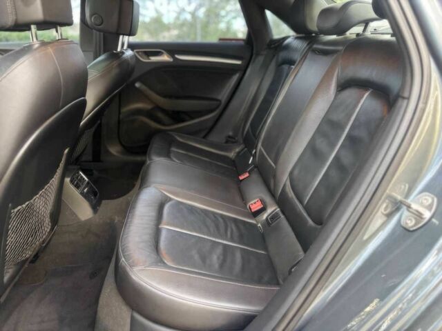 Серый Ауди А3, объемом двигателя 1.8 л и пробегом 79 тыс. км за 1650 $, фото 9 на Automoto.ua