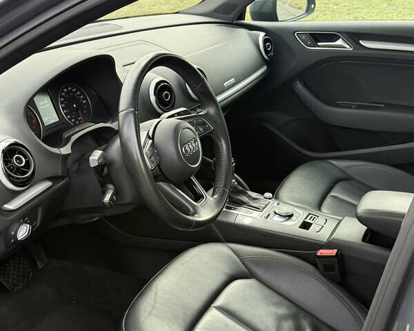Серый Ауди А3, объемом двигателя 2 л и пробегом 125 тыс. км за 18500 $, фото 4 на Automoto.ua