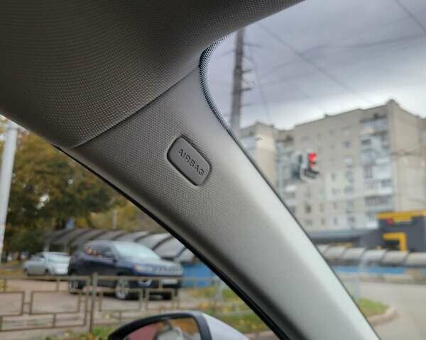 Сірий Ауді А3, об'ємом двигуна 1.98 л та пробігом 146 тис. км за 17000 $, фото 28 на Automoto.ua