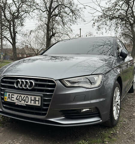 Серый Ауди А3, объемом двигателя 1.97 л и пробегом 82 тыс. км за 19999 $, фото 2 на Automoto.ua