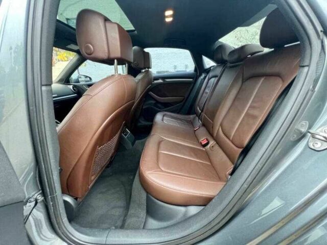 Сірий Ауді А3, об'ємом двигуна 2 л та пробігом 46 тис. км за 2500 $, фото 18 на Automoto.ua