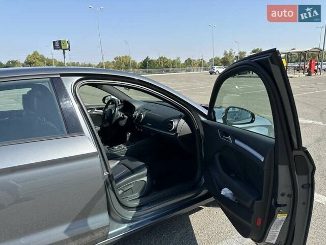 Серый Ауди А3, объемом двигателя 2 л и пробегом 93 тыс. км за 15900 $, фото 6 на Automoto.ua