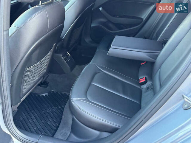 Сірий Ауді А3, об'ємом двигуна 1.8 л та пробігом 130 тис. км за 11990 $, фото 76 на Automoto.ua