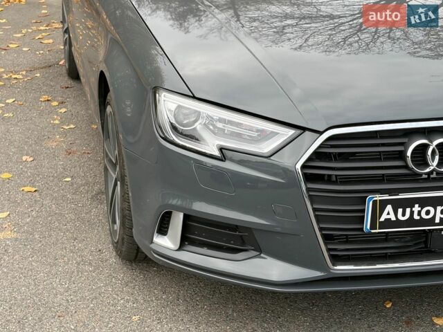 Сірий Ауді А3, об'ємом двигуна 2 л та пробігом 80 тис. км за 17490 $, фото 3 на Automoto.ua