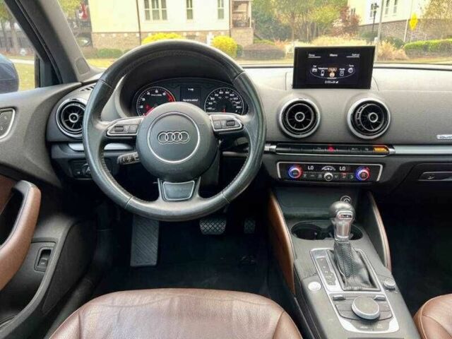 Сірий Ауді А3, об'ємом двигуна 2 л та пробігом 46 тис. км за 2500 $, фото 12 на Automoto.ua