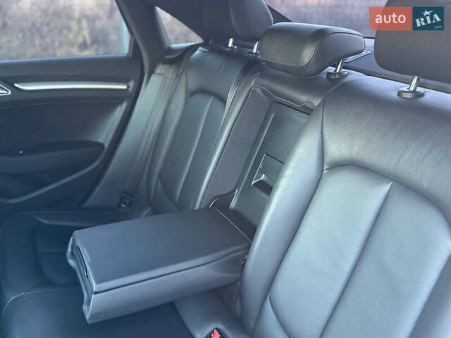 Сірий Ауді А3, об'ємом двигуна 1.8 л та пробігом 130 тис. км за 11990 $, фото 79 на Automoto.ua