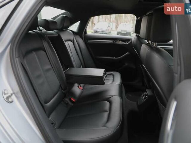 Сірий Ауді А3, об'ємом двигуна 1.98 л та пробігом 81 тис. км за 18000 $, фото 8 на Automoto.ua