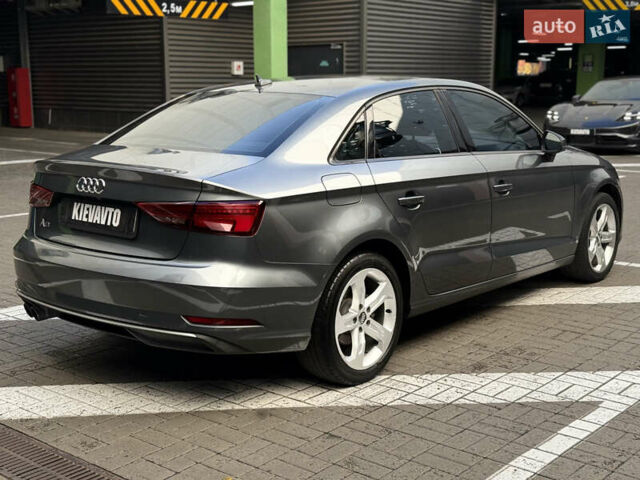 Ауді А3 2017 у Києві на Automoto.ua Сірий Ауді А3, об'ємом двигуна 2 л та пробігом 170 тис. км за 14800 $, фото 8 на Automoto.ua