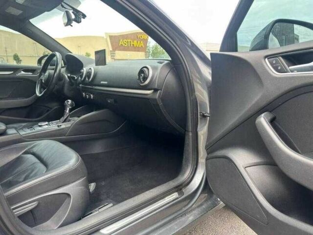 Сірий Ауді А3, об'ємом двигуна 2 л та пробігом 33 тис. км за 3800 $, фото 8 на Automoto.ua