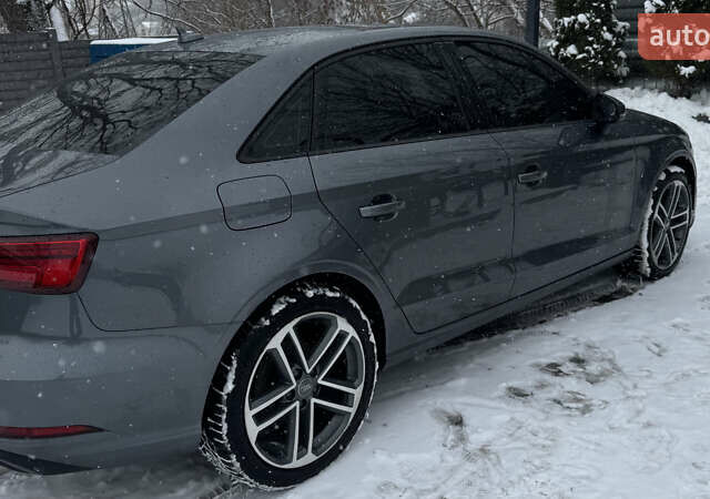 Серый Ауди А3, объемом двигателя 1.98 л и пробегом 60 тыс. км за 19500 $, фото 11 на Automoto.ua