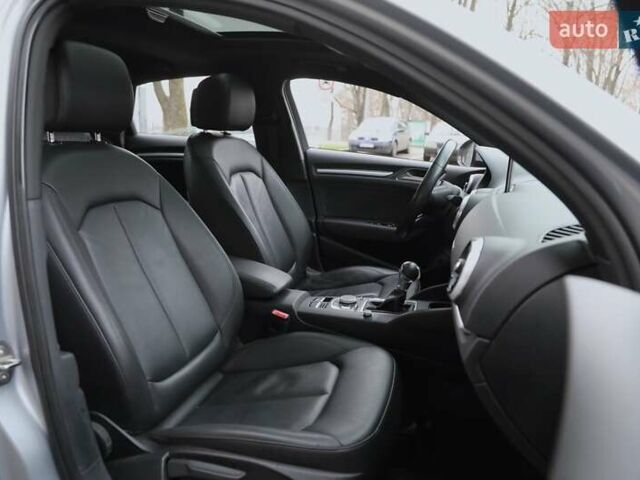 Сірий Ауді А3, об'ємом двигуна 1.98 л та пробігом 81 тис. км за 18000 $, фото 9 на Automoto.ua
