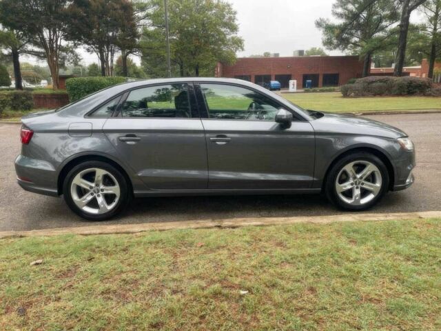 Серый Ауди А3, объемом двигателя 2 л и пробегом 38 тыс. км за 11200 $, фото 5 на Automoto.ua