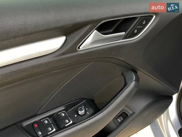 Серый Ауди А3, объемом двигателя 1.98 л и пробегом 137 тыс. км за 16500 $, фото 9 на Automoto.ua