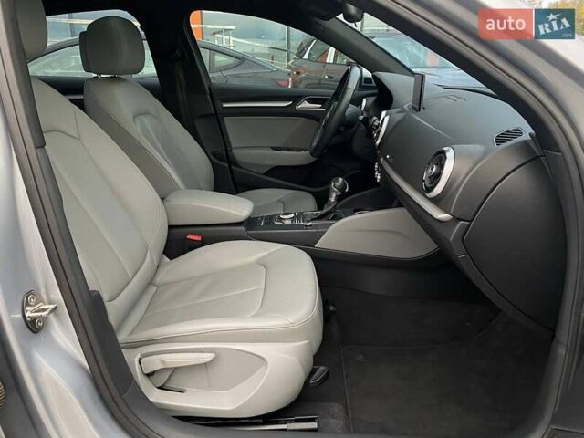 Ауди А3 2018 в Львове на Automoto.ua Серый Ауди А3, объемом двигателя 1.98 л и пробегом 43 тыс. км за 15999 $, фото 25 на Automoto.ua