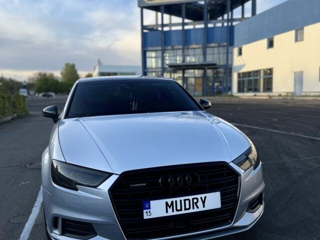 Серый Ауди А3, объемом двигателя 2 л и пробегом 99 тыс. км за 17399 $, фото 3 на Automoto.ua