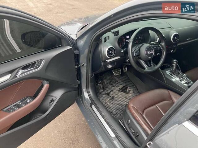 Серый Ауди А3, объемом двигателя 1.98 л и пробегом 140 тыс. км за 16700 $, фото 5 на Automoto.ua