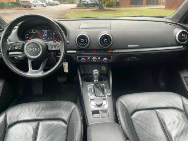 Серый Ауди А3, объемом двигателя 2 л и пробегом 38 тыс. км за 11200 $, фото 6 на Automoto.ua