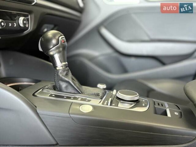 Ауді А3 2019 у Чернівцях на Automoto.ua Сірий Ауді А3, об'ємом двигуна 1.98 л та пробігом 131 тис. км за 16900 $, фото 34 на Automoto.ua