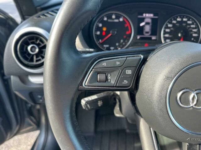 Серый Ауди А3, объемом двигателя 2 л и пробегом 30 тыс. км за 10500 $, фото 5 на Automoto.ua