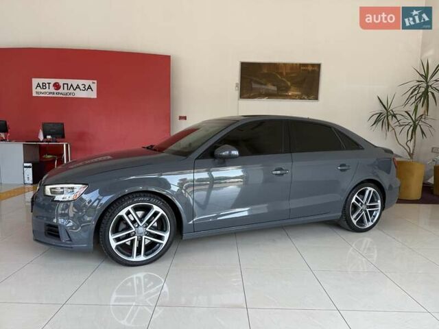 Ауді А3 2019 у Чернівцях на Automoto.ua Сірий Ауді А3, об'ємом двигуна 1.98 л та пробігом 131 тис. км за 16900 $, фото 2 на Automoto.ua