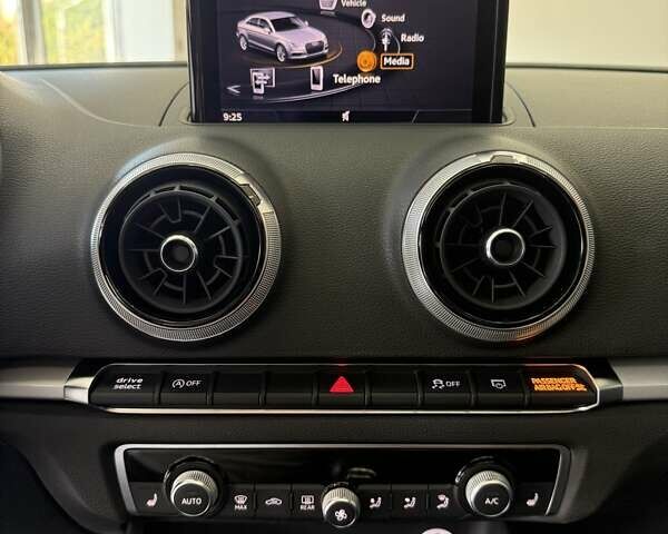Ауді А3 2019 у Чернівцях на Automoto.ua Сірий Ауді А3, об'ємом двигуна 1.98 л та пробігом 131 тис. км за 16900 $, фото 42 на Automoto.ua