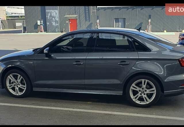 Серый Ауди А3, объемом двигателя 1.97 л и пробегом 116 тыс. км за 24000 $, фото 1 на Automoto.ua