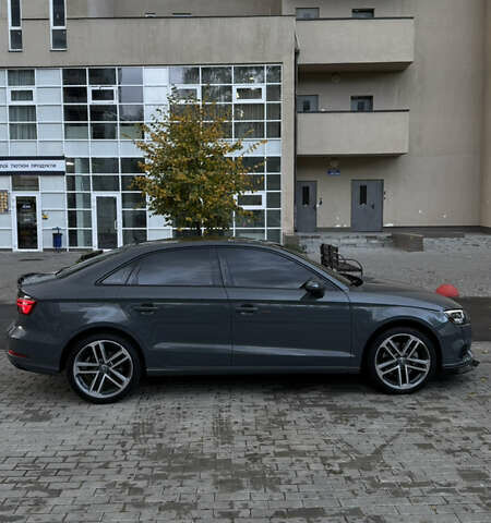 Сірий Ауді А3, об'ємом двигуна 1.98 л та пробігом 89 тис. км за 20000 $, фото 5 на Automoto.ua