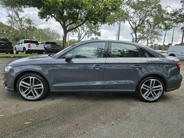 Ауди А3 2020 в Виннице на Automoto.ua Серый Ауди А3, объемом двигателя 2 л и пробегом 44 тыс. км за 7500 $, фото 3 на Automoto.ua