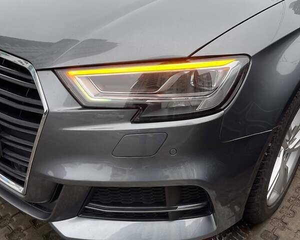 Серый Ауди А3, объемом двигателя 1.97 л и пробегом 116 тыс. км за 24000 $, фото 5 на Automoto.ua