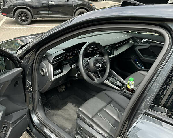 Сірий Ауді А3, об'ємом двигуна 2 л та пробігом 9 тис. км за 27300 $, фото 18 на Automoto.ua