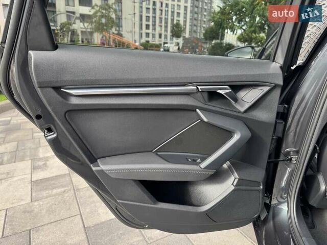 Ауди А3 2024 в Киеве на Automoto.ua Серый Ауди А3, объемом двигателя 1.98 л и пробегом 44 тыс. км за 26900 $, фото 15 на Automoto.ua