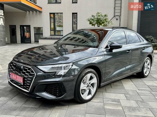 Ауди А3 2024 в Киеве на Automoto.ua Серый Ауди А3, объемом двигателя 1.98 л и пробегом 44 тыс. км за 26900 $, фото 1 на Automoto.ua