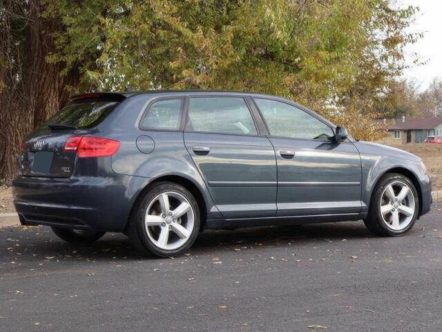Сірий Ауді А3, об'ємом двигуна 2 л та пробігом 82 тис. км за 8900 $, фото 5 на Automoto.ua