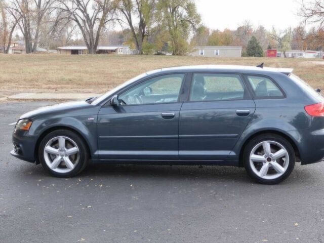 Сірий Ауді А3, об'ємом двигуна 2 л та пробігом 82 тис. км за 8900 $, фото 3 на Automoto.ua